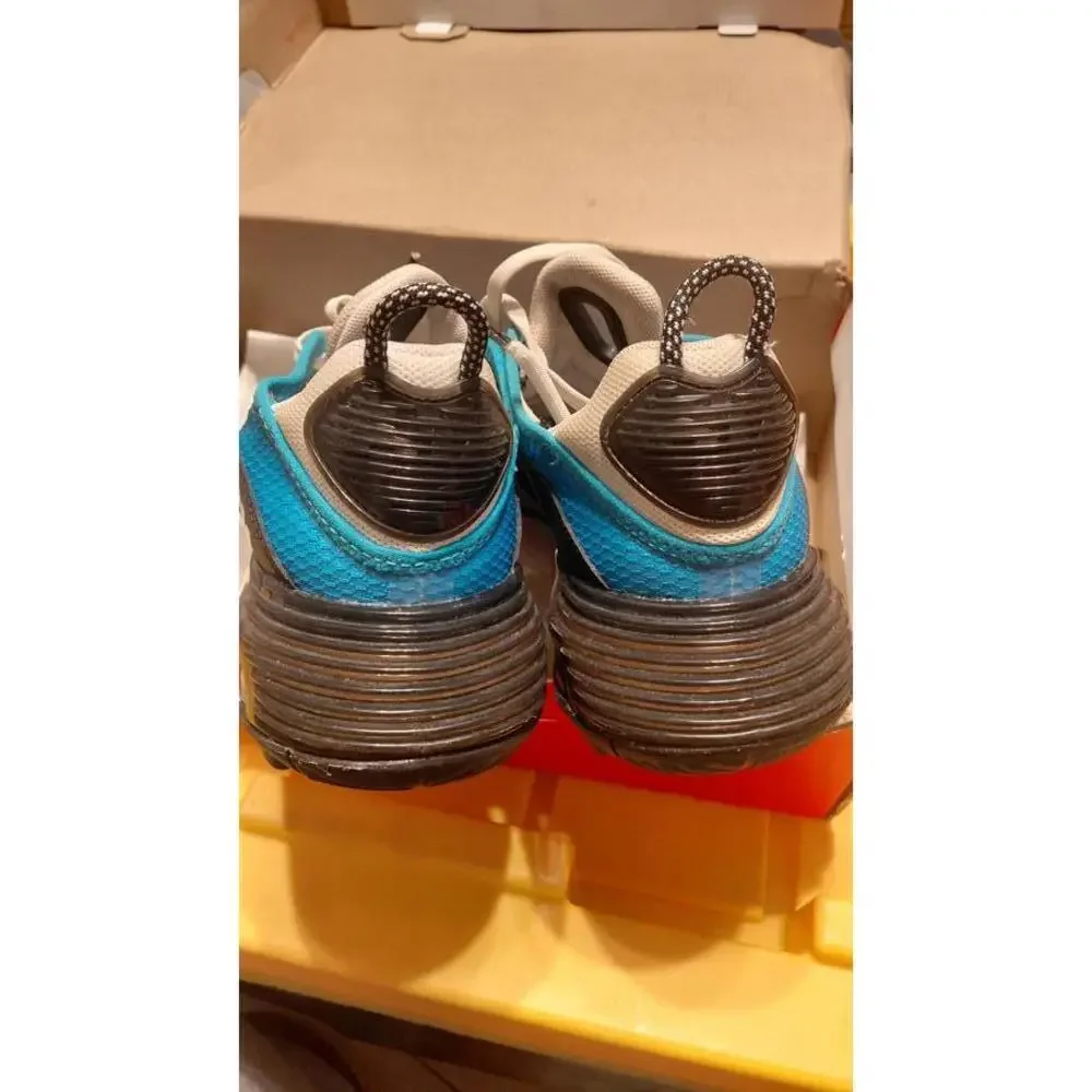 Nike Air Max 2090 Blue and Black Sneakers 6.5Y
